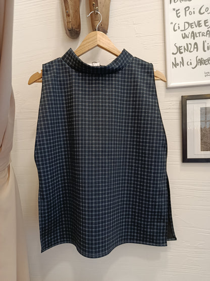 Gilet minimal in tessuto punto milano