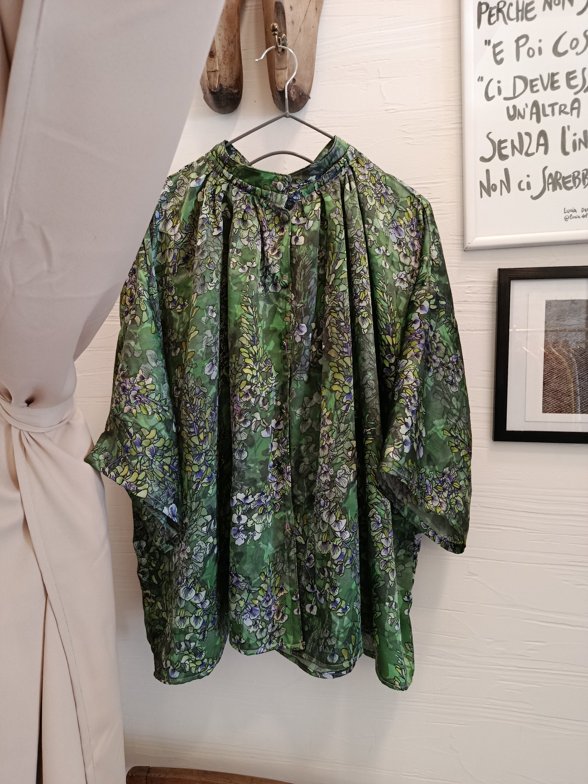 blusa in seta oversize fantasia fiori glicine