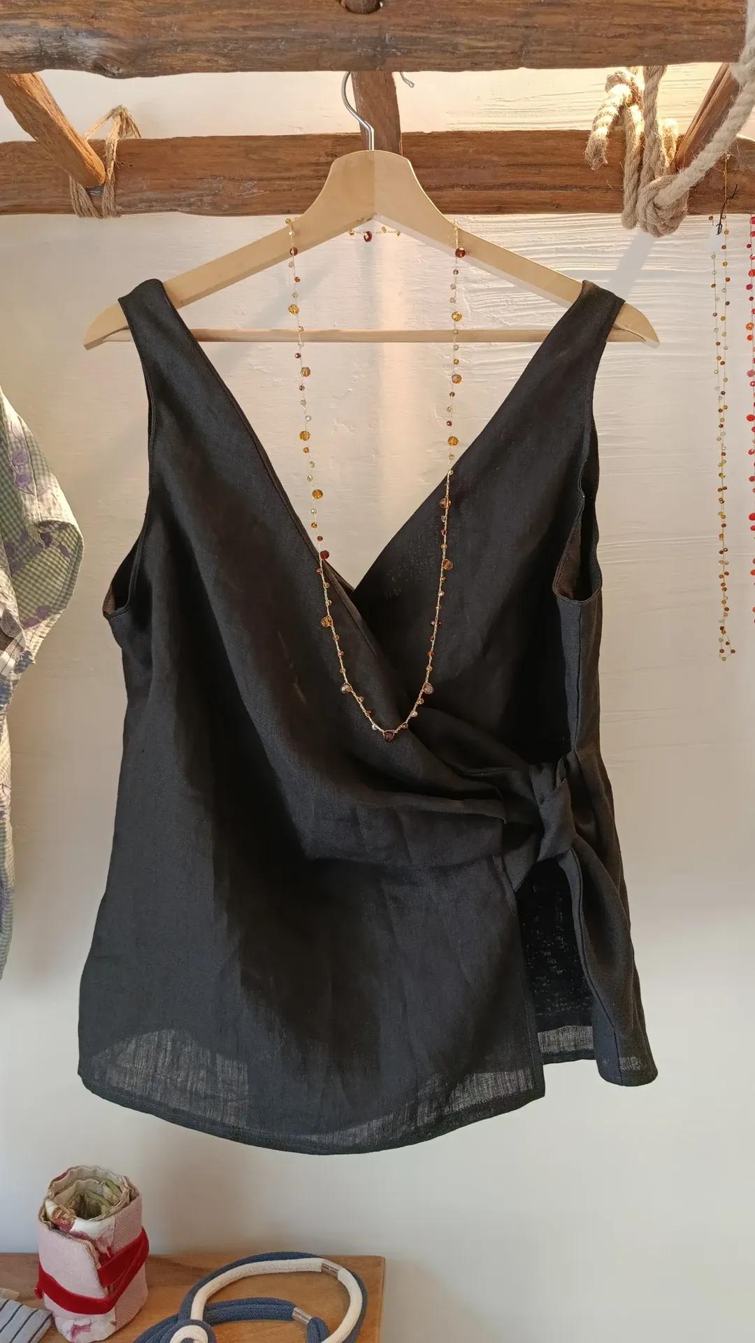 Blusa a portafoglio - nodo