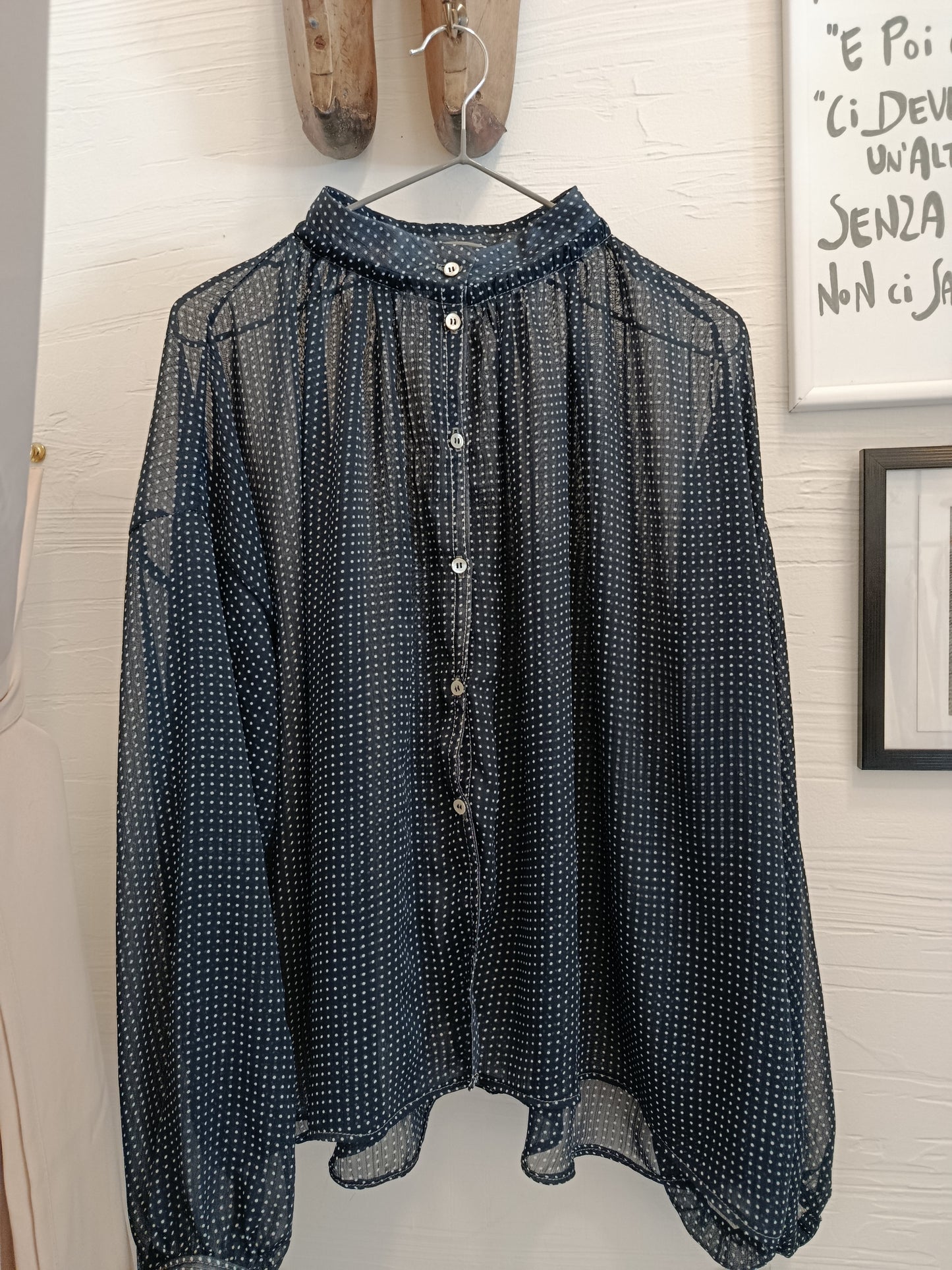Camicia oversize in voile di viscosa a pois
