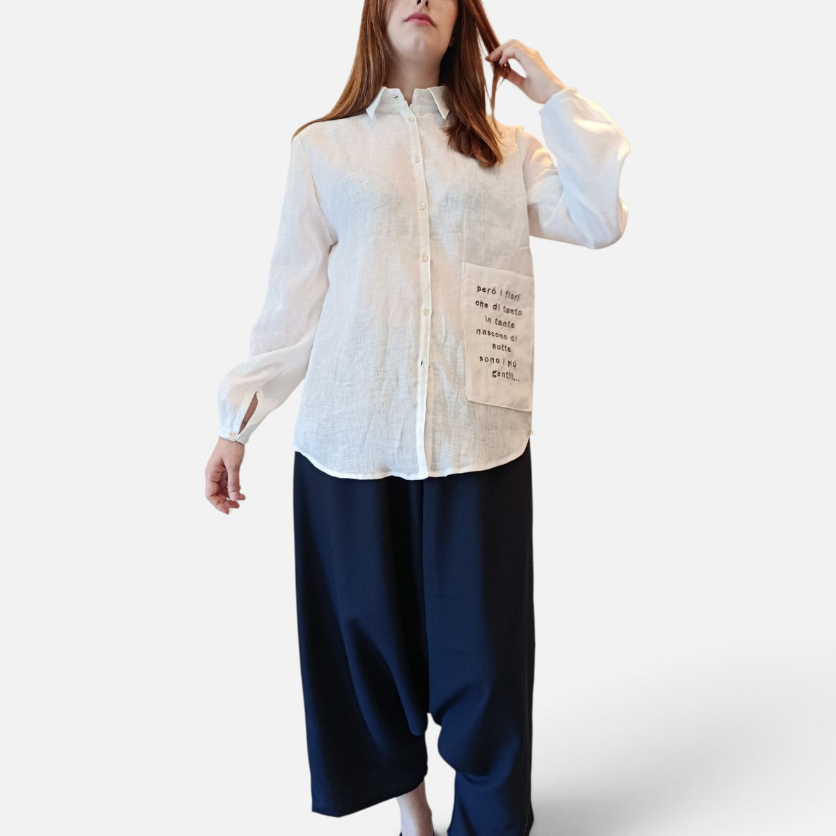 Camicia bianca in lino- Poesia in tasca